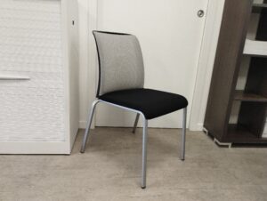 chaise-4-pieds-steelcase-occasion