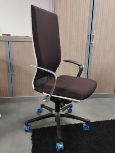 fauteuil-direction-moteo-style-kloeber-destockage