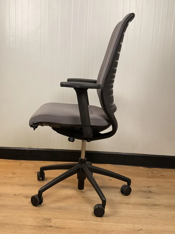 fauteuil_de_travail_INTERSTHUL HERO