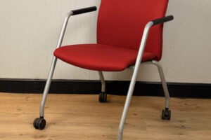 CHAISE KÖNIG+NEURATH sur roulettes - PROMOTION !