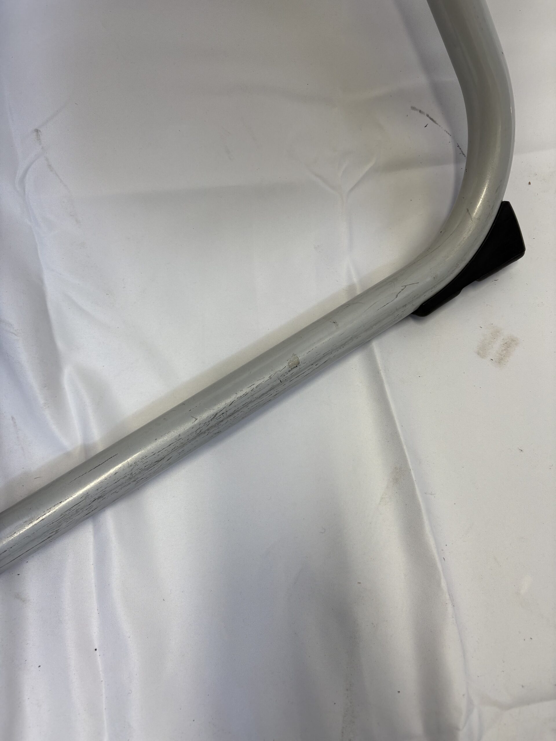 Chaise en bois Bandana – Image 3