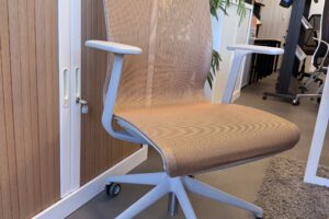 fauteuil-d-chair-destockage-show-room-neuf