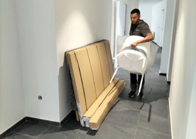 Montage des meubles par Planet Office